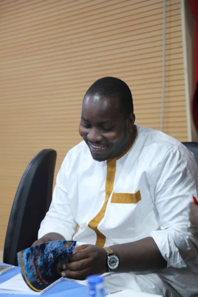 Article : Attom Abdoulaye Soumaïne présente ses deux ouvrages (recueils de poèmes)